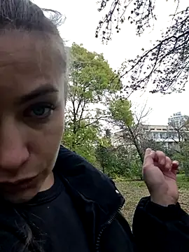 Snapshot of Keli_Jessi chatting on October 27, 1:56 pm Keli Jessi online show from October 27, 1:56 pm