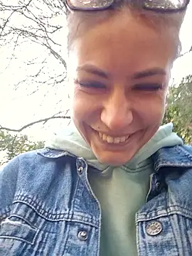 Snapshot of Keli_Jessi chatting on September 26, 1:18 pm Keli Jessi online show from September 26, 1:18 pm