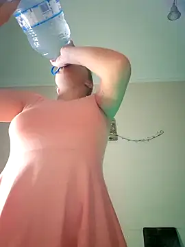 Snapshot of Keli_Jessi chatting on February 17, 6:16 pm Keli Jessi online show from February 17, 6:16 pm