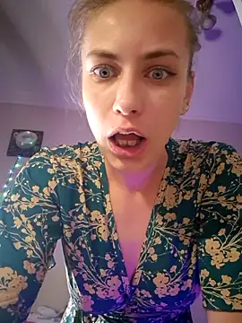 Keli Jessi online show from April 9, 6:14 pm