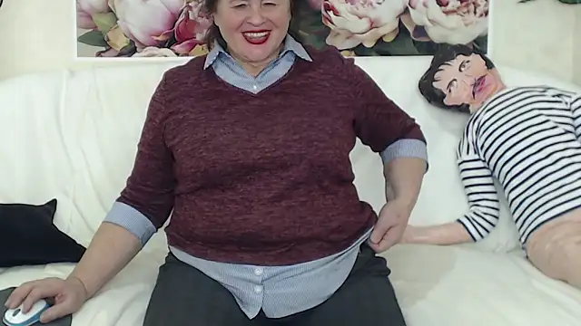 Snapshot of FlaviaSquirts chatting on February 25, 2:48 pm FlaviaSquirts online show from February 25, 2:48 pm