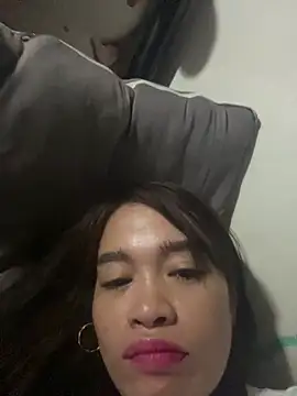 pinay4uwithagoodheart online show from March 12, 4:18 am