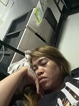 pinay4uwithagoodheart online show from December 18, 8:45 pm