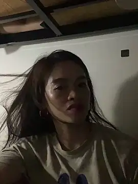 pinay4uwithagoodheart online show from April 11, 3:47 am