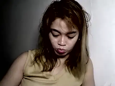 Snapshot of pinay4uwithagoodheart chatting on January 28, 2:43 am pinay4uwithagoodheart online show from January 28, 2:43 am