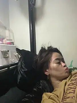 pinay4uwithagoodheart online show from April 14, 7:13 am