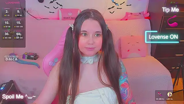 Lolisuccub online show from December 20, 6:33 pm