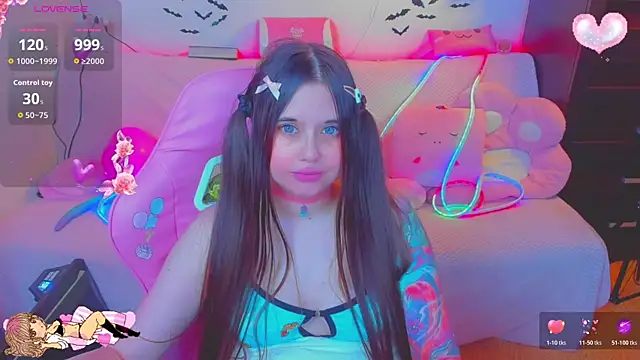 Snapshot of Lolisuccub chatting on February 17, 5:43 pm Lolisuccub online show from February 17, 5:43 pm