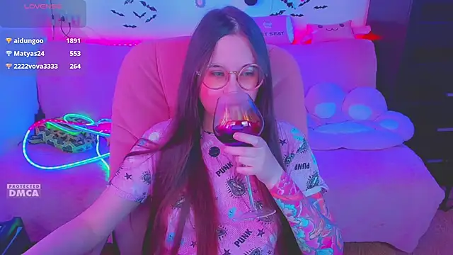 Lolisuccub online show from May 5, 2:09 pm