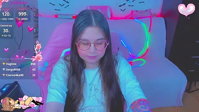 Snapshot of Lolisuccub chatting on February 19, 6:05 pm Lolisuccub online show from February 19, 6:05 pm