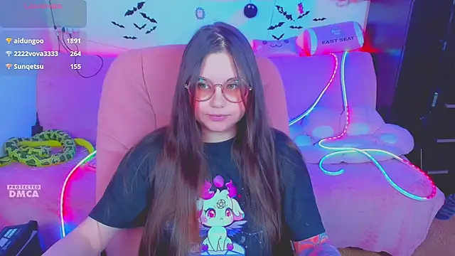 Lolisuccub online show from May 4, 5:27 pm