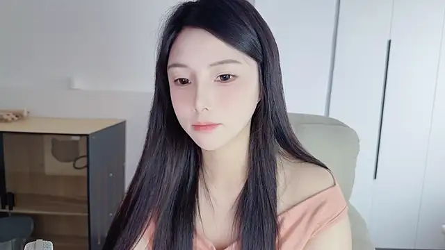 HaagenDazs  online show from March 20, 4:02 am