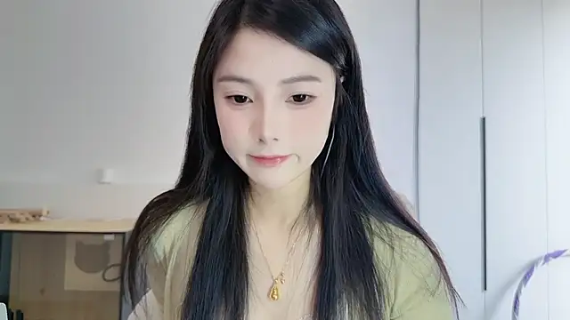 HaagenDazs  online show from February 7, 3:25 am