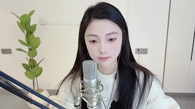 HaagenDazs  online show from March 6, 4:19 am