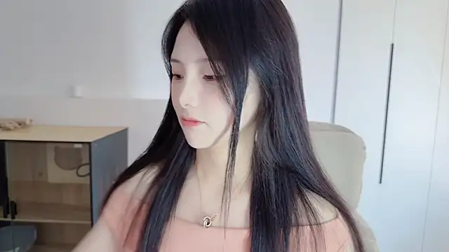 HaagenDazs  online show from March 12, 4:40 am