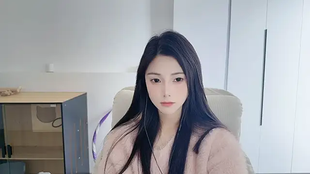 HaagenDazs  online show from April 9, 3:41 am