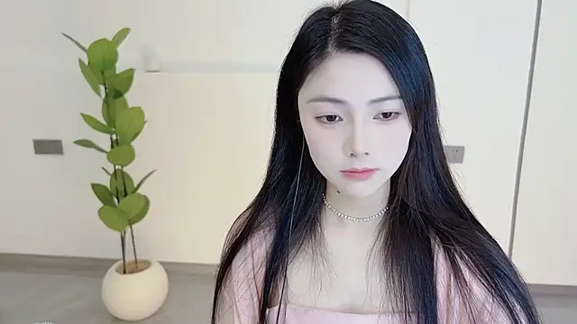 HaagenDazs  online show from March 8, 1:06 am