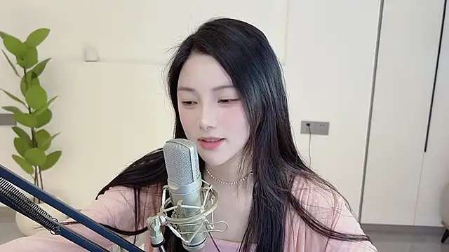 HaagenDazs  online show from March 20, 4:07 am