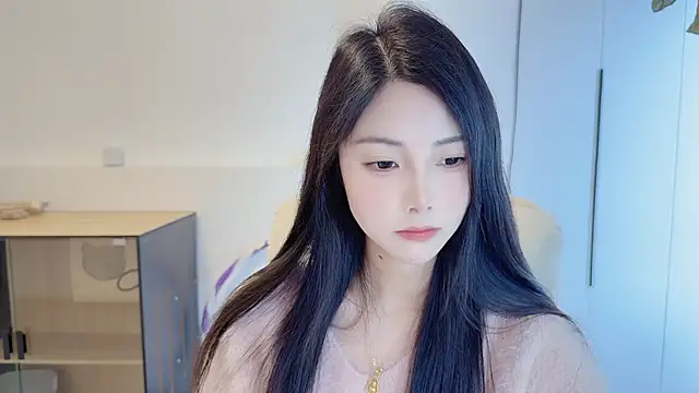 HaagenDazs  online show from April 14, 3:33 am