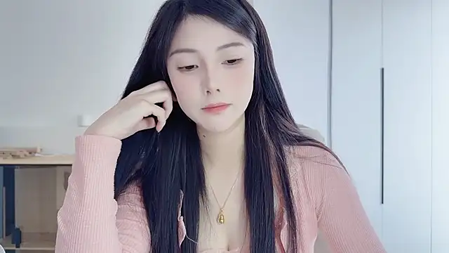 HaagenDazs  online show from February 24, 4:02 am