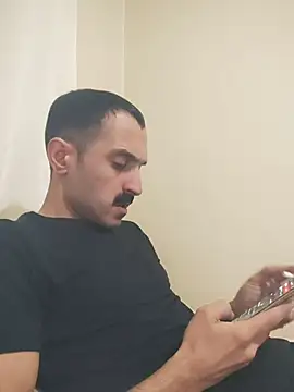 saye0044 online show from March 2, 8:05 pm