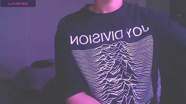 Snapshot of modjo_ chatting on October 24, 7:18 am modjo online show from October 24, 7:18 am