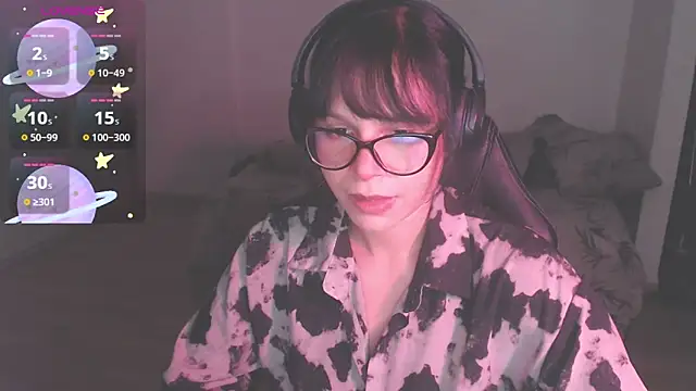 Snapshot of modjo_ chatting on November 17, 4:05 am modjo online show from November 17, 4:05 am