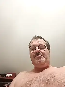 mike9473 online show from December 19, 6:05 am