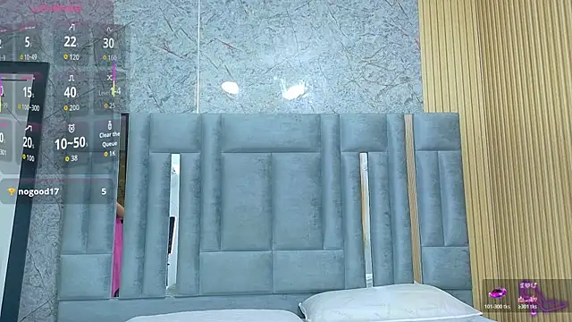 Snapshot of veronicaroose_ chatting on May 11, 12:50 pm veronicaroose online show from May 11, 12:50 pm