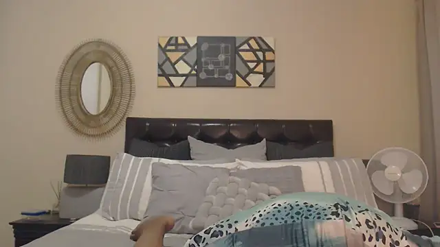 Snapshot of Creamyass22 chatting on February 6, 4:03 pm Creamyass22 online show from February 6, 4:03 pm