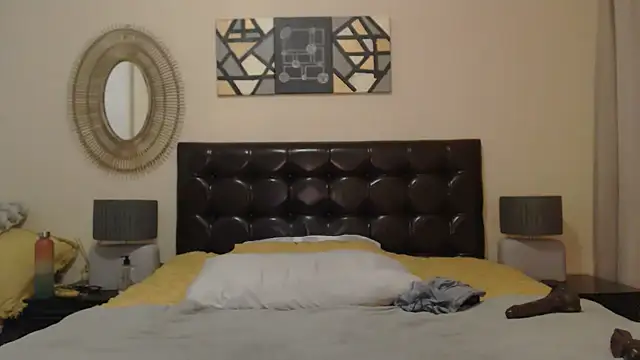 Snapshot of Creamyass22 chatting on December 29, 5:22 pm Creamyass22 online show from December 29, 5:22 pm