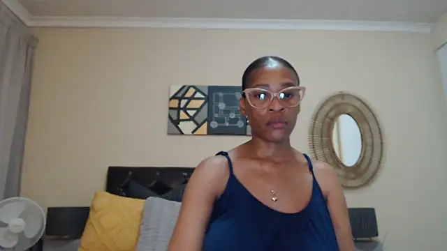 Snapshot of Creamyass22 chatting on November 18, 5:38 pm Creamyass22 online show from November 18, 5:38 pm