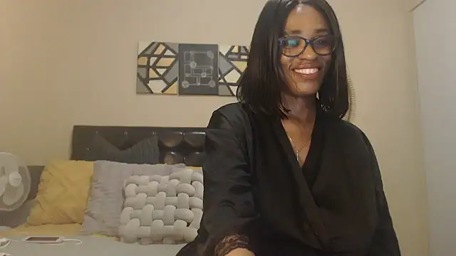Snapshot of Creamyass22 chatting on April 30, 6:15 pm Creamyass22 online show from April 30, 6:15 pm