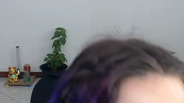 charlottezoe15 online show from May 13, 3:30 pm