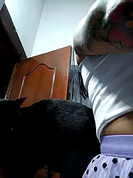 LunaZambrano online show from November 21, 2:32 am