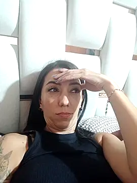 LunaZambrano online show from March 27, 3:15 am