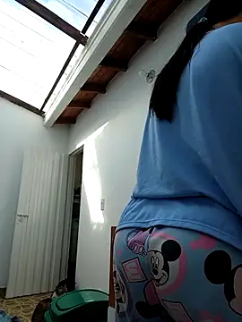 LunaZambrano online show from January 10, 2:12 pm