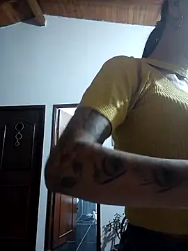 LunaZambrano online show from February 12, 2:11 am