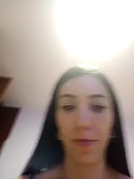 Snapshot of LunaZambrano chatting on October 12, 3:41 am LunaZambrano online show from October 12, 3:41 am