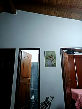 LunaZambrano online show from February 7, 3:03 am