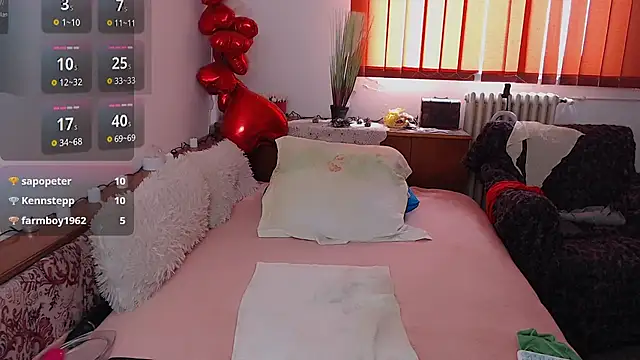 MilfDolores online show from March 11, 9:02 am