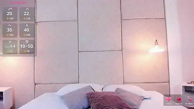 aisha vs online show from December 4, 12:48 pm