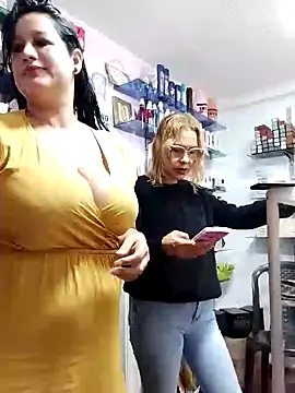 Snapshot of keilymadam chatting on January 31, 4:17 pm keilymadam online show from January 31, 4:17 pm