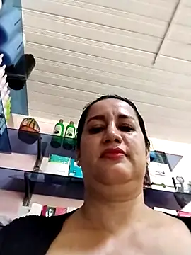 keilymadam online show from March 17, 3:15 pm