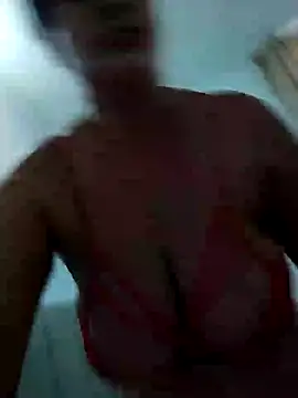 Snapshot of keilymadam chatting on January 26, 12:33 pm keilymadam online show from January 26, 12:33 pm