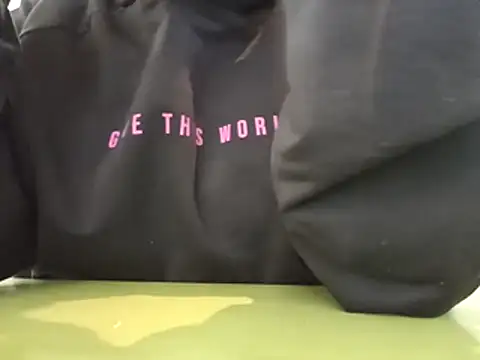 Snapshot of sutgibihatun chatting on October 30, 8:56 am sutgibihatun online show from October 30, 8:56 am