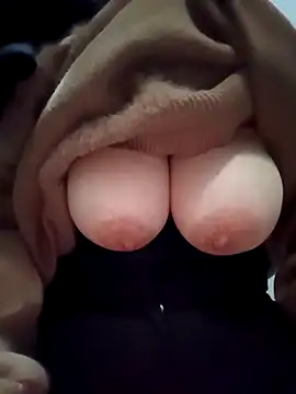 Snapshot of sutgibihatun chatting on February 3, 8:08 am sutgibihatun online show from February 3, 8:08 am