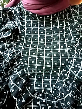 Snapshot of sutgibihatun chatting on November 5, 8:50 am sutgibihatun online show from November 5, 8:50 am