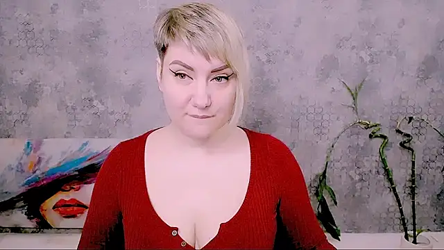 Djullia online show from March 13, 7:02 am