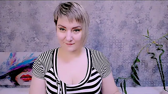 Djullia online show from October 30, 6:12 am